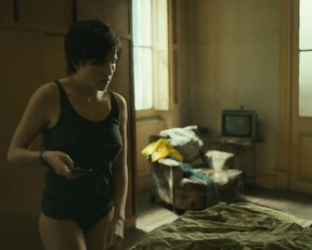 Karla Souza naked - El Presidente s01e03e04e07 (2020)