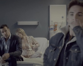 Willow Shields, Sarah Wright sexy - Spinning Out s01e09-10 (2020)