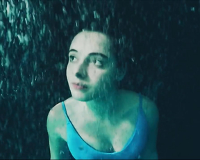 Vanessa Marano, Giorgia Whigham, etc - Saving Zoe (2019)