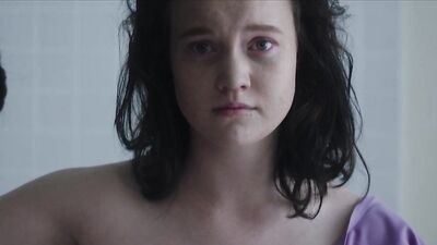 Liv Hewson - Homecoming Queens s01e02 (2018)