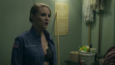 Emily Tarver, Laura Prepon, etc - Orange Is the New Black s07e02-10 (2019)