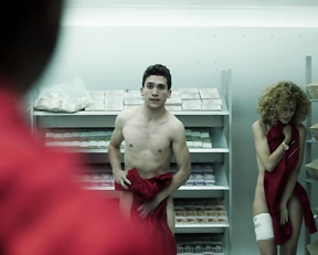 Ursula Corbero, Maria Pedraza, Clara Alvarado, Esther Acebo, Itziar Ituno - La Casa De Papel s01 (2017)