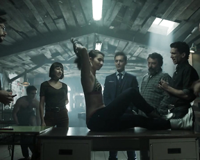 Ursula Corbero, Maria Pedraza, Clara Alvarado, Esther Acebo, Itziar Ituno - La Casa De Papel s01 (2017)