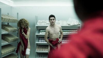 Ursula Corbero, Maria Pedraza, Clara Alvarado, Esther Acebo, Itziar Ituno - La Casa De Papel s01 (2017)