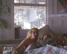 Monique Gabrielle - Miracle Beach - Film nackt