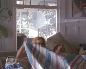 Monique Gabrielle - Miracle Beach - Film nackt