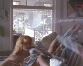 Monique Gabrielle - Miracle Beach - Film nackt