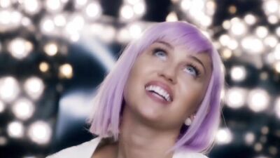 Miley Cyrus As Ashley O - On A Roll - Film nackt