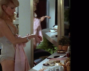 Morgan Fairchild naked - The Seduction