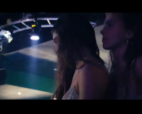 Ophélie Bau nude - Mektoub