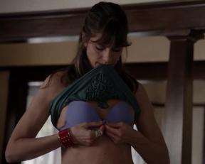 Amanda Peet nude - Togetherness