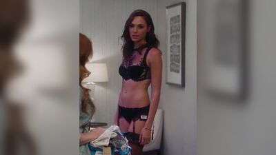 Gal Gadot naked
