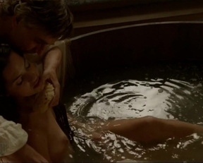 Melia Kreiling nude - The Borgias S02E01