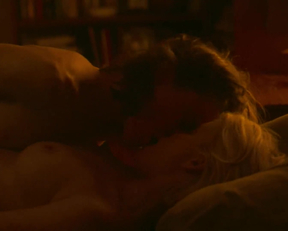 Kate Mara Titty Bounce And Nipple Sucked In My Days Of Mercy - Film nackt