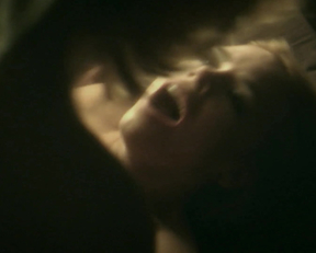 Billie Piper  Beth Cordingly - Secret Diary Of A Call Girl - Film nackt