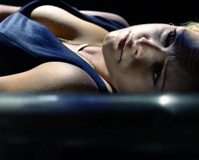 Eliza Taylor In The 100 - Film nackt