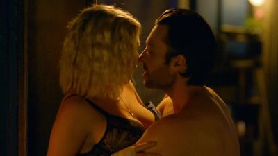 Eliza Taylor In The 100 - Film nackt