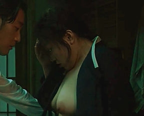 Han Ha-na - Underrated Jiggle And Plot Reveal In 'The Handmaiden' - Film nackt