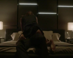 Ashley Greene Topless In Rogue - Film nackt