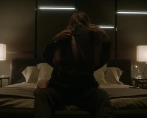 Ashley Greene Topless In Rogue - Film nackt