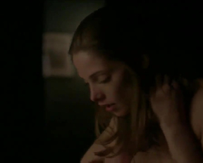 Ashley Greene Topless In Rogue - Film nackt