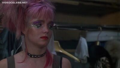 Helena Quinton - Class Of 1984 - Film nackt