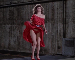 Kelly LeBrock - The Woman In Red - Film nackt