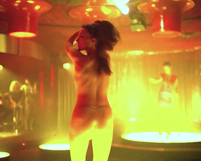 Magdalena Kolesnik Full Frontal In Rojst - Film nackt