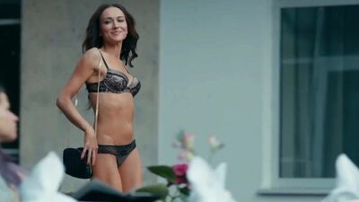 Elena Nikolaeva In Mommies - Film nackt