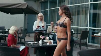 Elena Nikolaeva In Mommies - Film nackt