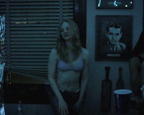 Deborah Ann Woll In Daredevil - Film nackt