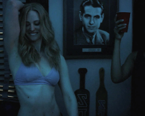 Deborah Ann Woll In Daredevil - Film nackt