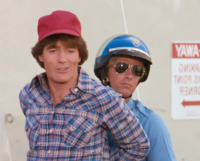 Kathy Shower Pokie Plot On CHiPs - Film nackt