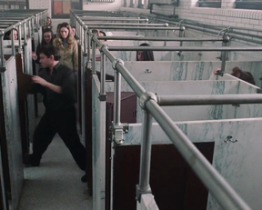 Brie Larson - Tanner Hall - Film nackt