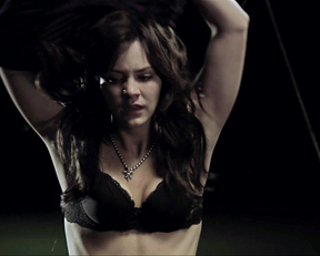 Katharine McPhee - Shark Night Pt 2 - Film nackt
