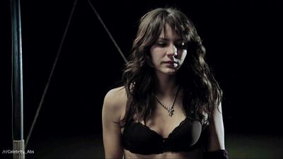 Katharine McPhee - Shark Night Pt 2 - Film nackt