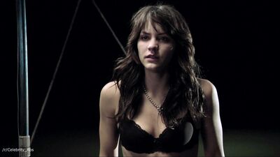 Katharine McPhee - Shark Night Pt 2 - Film nackt