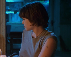 Angelina Jolie At 21 - Foxfire - Film nackt