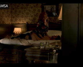 Christina Hendricks Plot In Tin Star - Film nackt