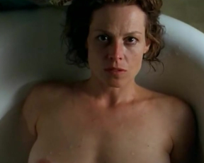Sigourney Weaver - Nice Plot In 'A Map Of The World' - Film nackt