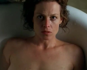 Sigourney Weaver - Nice Plot In 'A Map Of The World' - Film nackt