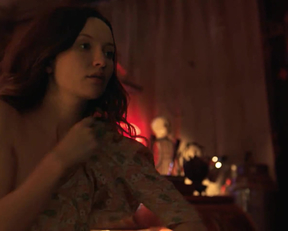 Emily Browning In American Gods - Film nackt