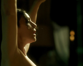 Monica Bellucci - Mozart In The Jungle - S03E03 - Film nackt