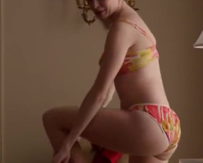 Danielle Panabaker - Mad Men - Film nackt