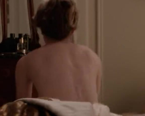 Danielle Panabaker - Mad Men - Film nackt