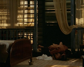 Jane March Plot From The Lover - Film nackt