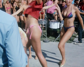 Deborah Richter - Hot Moves - Film nackt