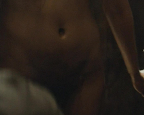 Lena Headey Body Double - Bath Scene - Film nackt