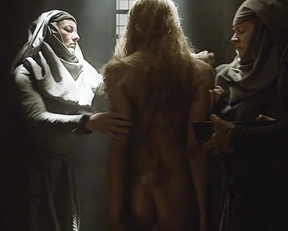 Lena Headey Body Double - Bath Scene - Film nackt