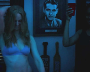 Deborah Ann Woll Erect Nipples In Daredevil - Film nackt